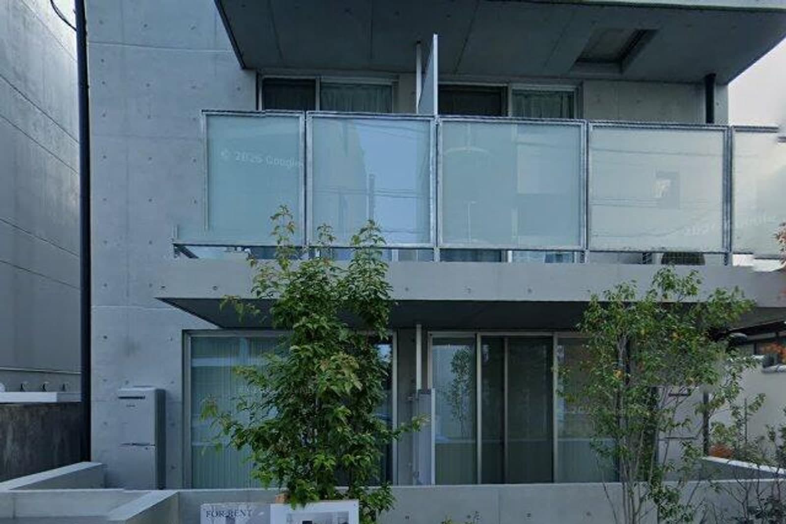 エスセナーリオ市谷薬王寺