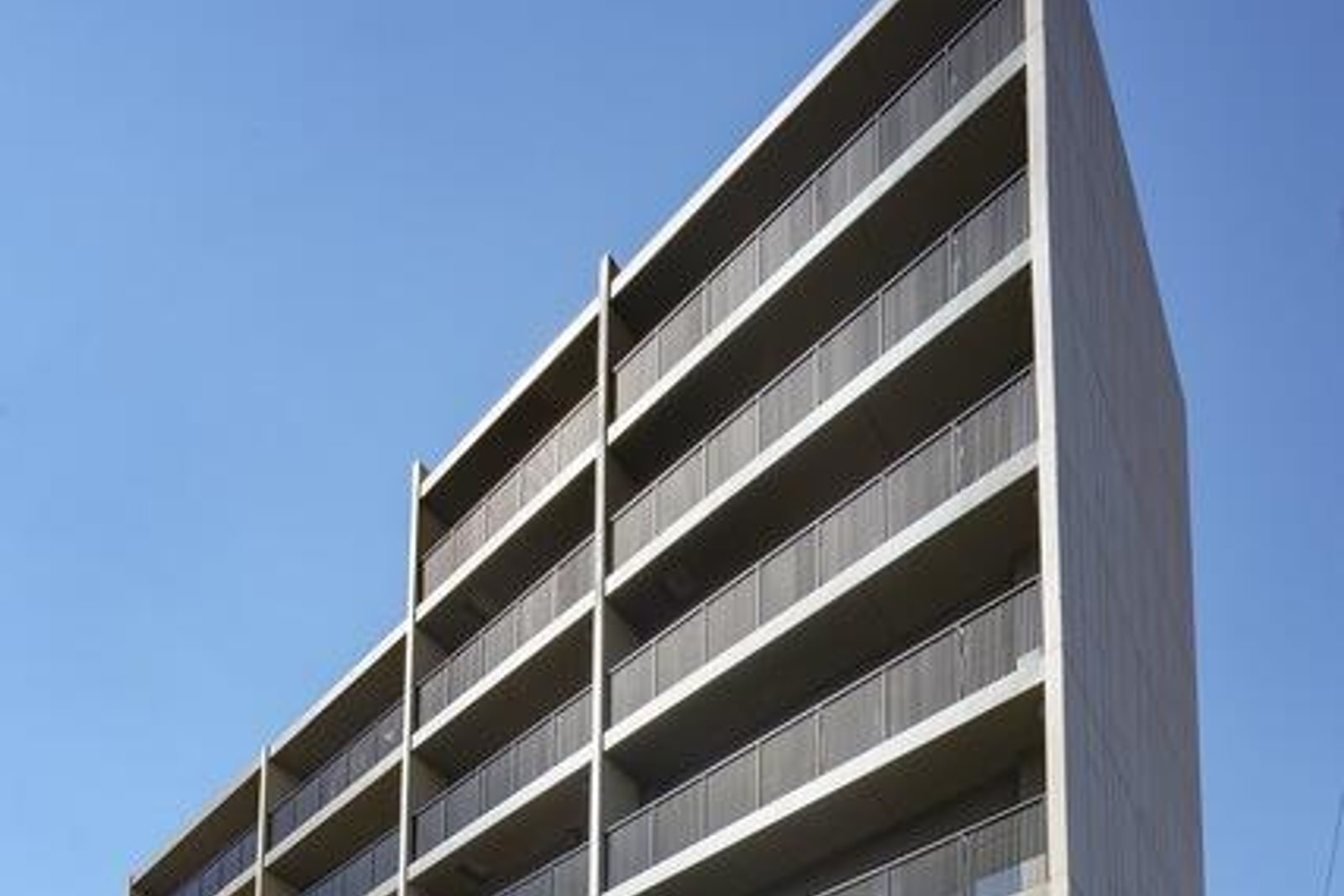 シーズンフラッツ町屋