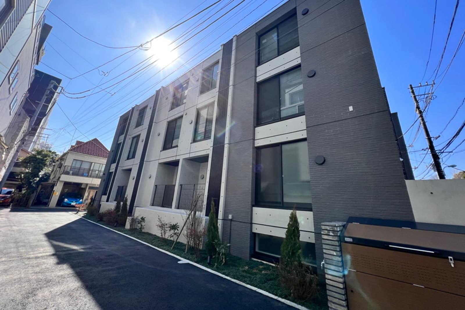 GRANPASEO中目黒East